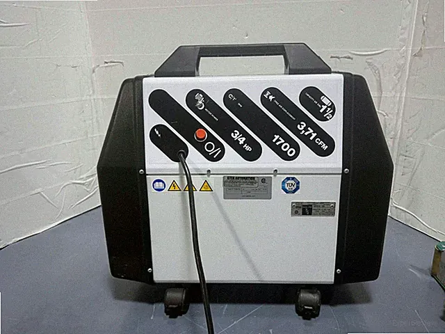 WERTHER COMPACT 106 Ultra-Quiet Oilless SILENT PISTON AIR COMPRESSOR PC106CSA